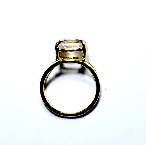 Cubic Zirconia Gold Ring